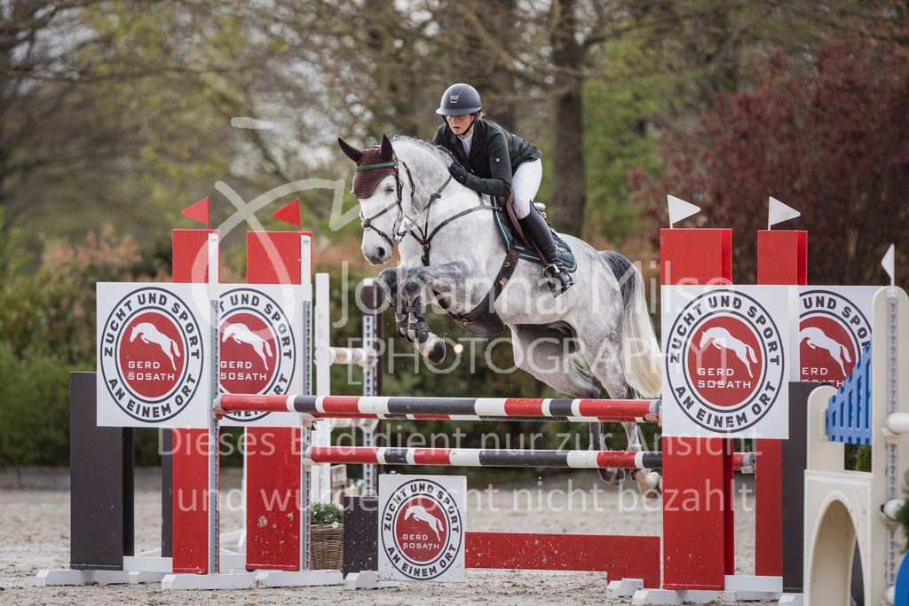 230426_HofSosath_Stil-L-555 | Deine schönsten Turniermomente als professionelle Fotos! Entdecke hochwertige Pferdesport-Fotografie im Online-Shop. Jetzt Fotos finden & bestellen!