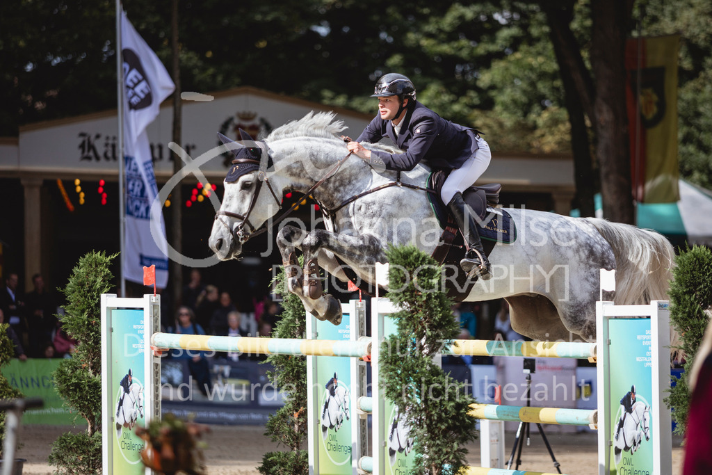 240915_OWLCh_GP-815 | Deine schönsten Turniermomente als professionelle Fotos! Entdecke hochwertige Pferdesport-Fotografie im Online-Shop. Jetzt Fotos finden & bestellen!