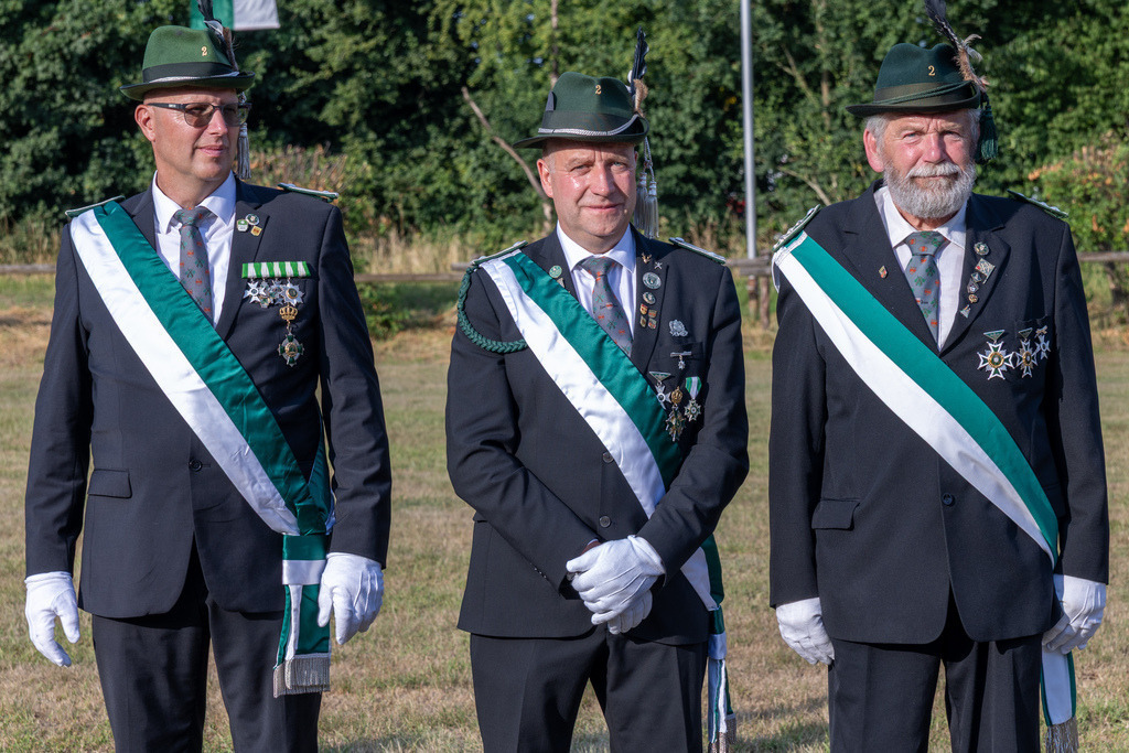 top-top.de-250704-169 | Foto, Video, Fotografie, Videografie, Fotobox, DJ, Discjockey, Musik, Musikbox, Veranstaltung, Photobooth, Amazon, Ebay, Buchtipp, Bestseller, Autor, Verlag, Buch, Wesel, Hamminkeln, NRW, Dinslaken, Rees, Drohne, Hochzeit, Party, Fotobox, Wesel, Fotograf