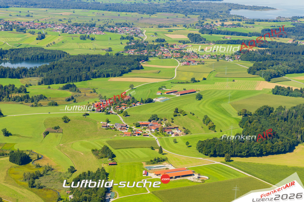 Schrägluftbild  Wörglham  Vachendorf - Das Luftbild wurde 2025 vom UL-Flugzeug heraus erstellt ( keine Drohne ) - Hochauflösende Luftaufnahme -Nicht vergleichbar mit Google Maps oder Satelittenbilder- Die Geschenkidee !Mit Lizenz und Bildrechte bestellbar