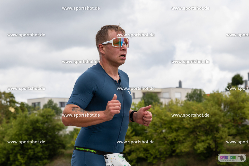 AR7_1992 | 34.REGENSBURG TRIATHLON 2025 #tristar_regensburg #regensburgtriathlon #triathlonregensburg #tristar #yourpictrs #sportshot_your_pictrs @Sportshotphotography @triathlonbundesliga