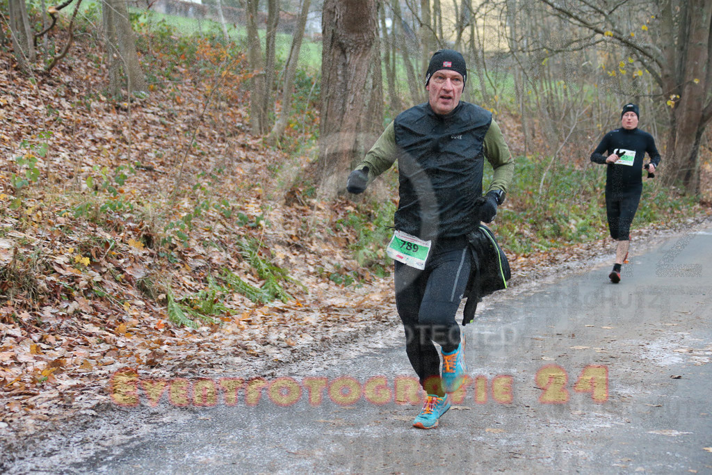 221211_0940_EX1_4352 | Sportfotografie im Rhein-Sieg Kreis, Köln, Bonn, NRW, Rheinland Pfalz, Hessen, etc. Unser Tätigkeitsfeld umfasst den Laufsport vom Volkslauf über den Marathon, Duathlon, Triathon bis zum Ultralauf wie Kölnpfad Ultra oder Schindertrail.