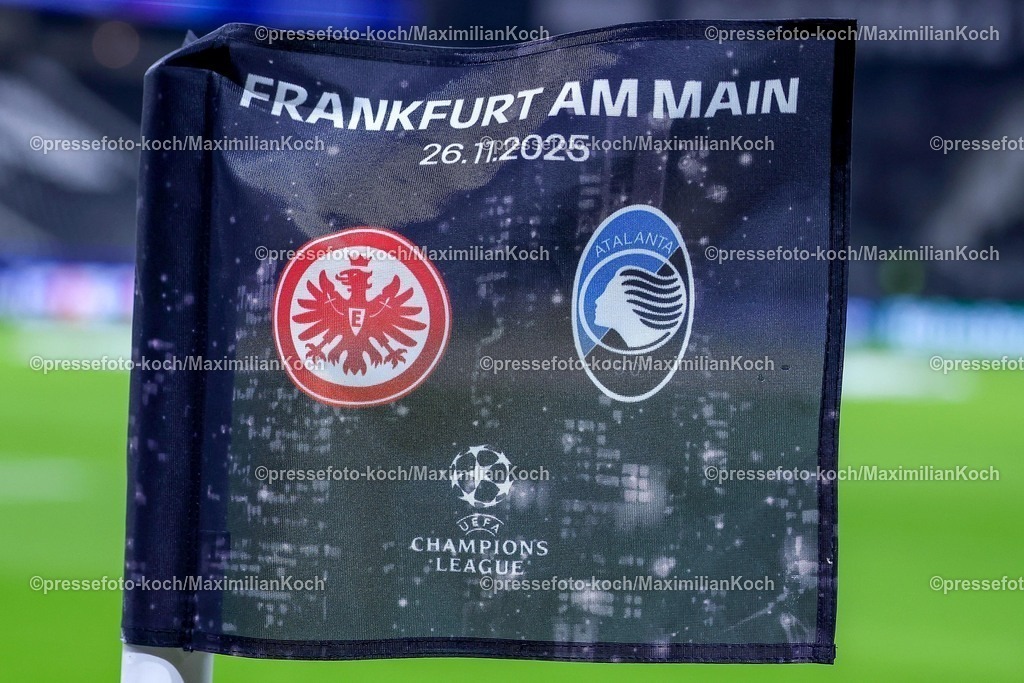 UCL26112501004 | 26.11.2025, Fußball, UEFA Champions League, Eintracht Frankfurt - Atalanta Bergamo, Deutsche-Bank-Park (Frankfurt am Main), 5. Spieltag, Saison 2025 2026: Eckfahne Symbolbild Schriftzug Partie Logo Emblem Regulations prohibit any use of photographs as image sequences and or quasi-video.