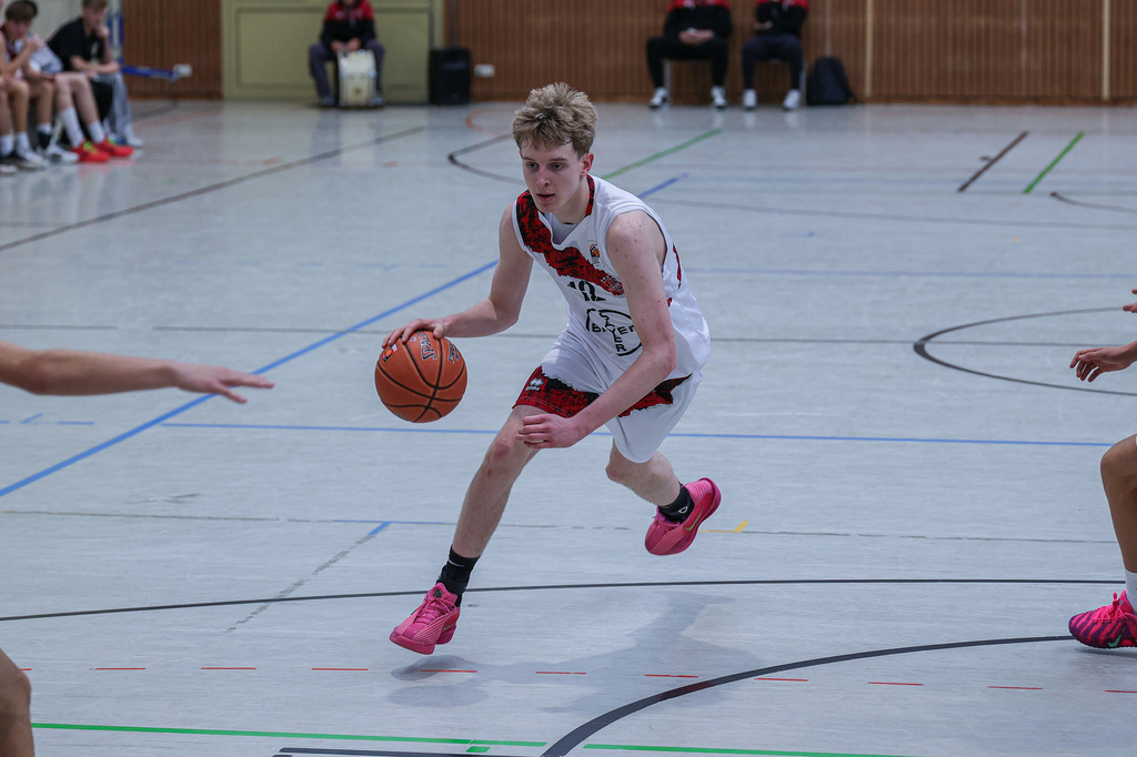 JBBL BAYER GIANTS vs Team BonnKöln RAG-94 | Fotos von Basketballspielen aus dem Raum NRW fotografiert von Gero Mueller-Laschet und Daniel Schaefer - Realisiert mit Pictrs.com