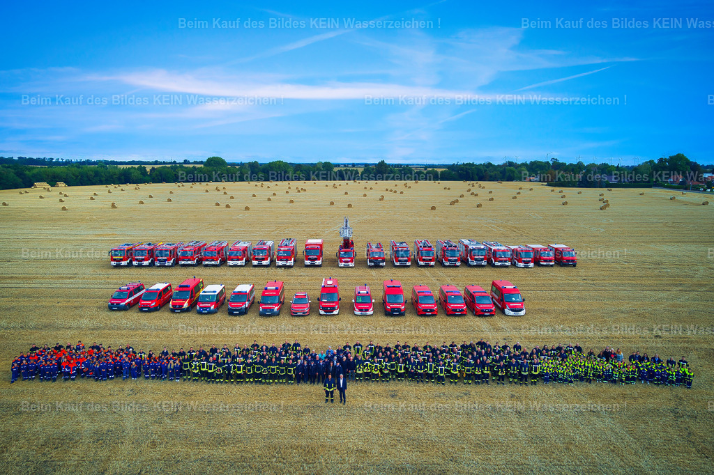 feuerwehr-börde-2_0044 | Gruppenfoto 2026 Feuerwehren Landkreis Börde - Realisiert mit Pictrs.com