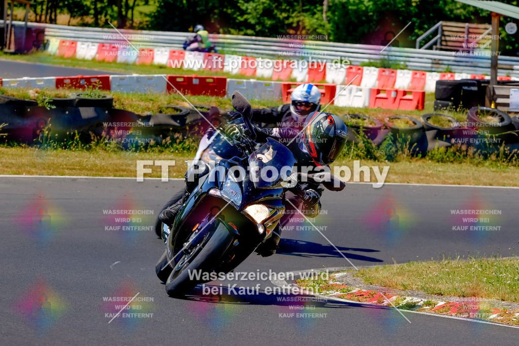 _MOT9523 | Hier findet Ihr Bilder von Touristenfahrten auf der Nürburgring Nordschleife oder von anderen Veranstaltungen die ich besucht habe. Viel Spass beim Durch Schauen 