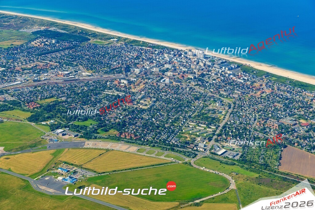 Luftaufnahme  Sylt - Die Luftaufnahme wurde 2025 vom UL-Flugzeug heraus erstellt ( ohne Drohne ) - Hochauflösende Luftaufnahme - für professionelle Ausdrucke geeignet. Die Geschenkidee !Mit Lizenz und Bildrechte bestellbar