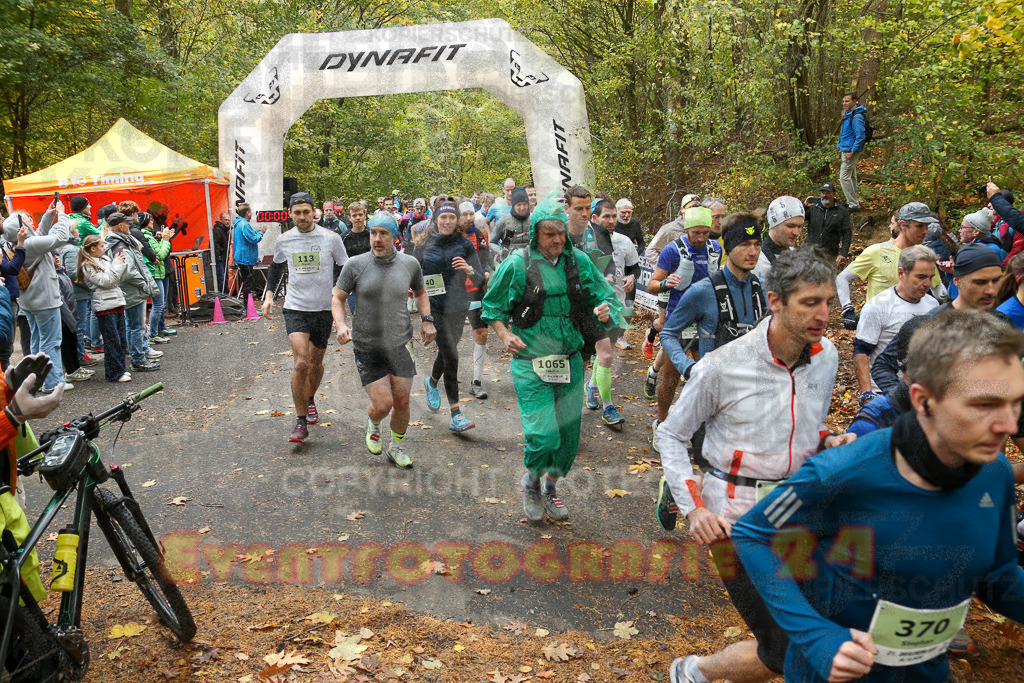 251026_1001_EX1_9606 | Sportfotografie im Rhein-Sieg Kreis, Köln, Bonn, NRW, Rheinland Pfalz, Hessen, etc. Unser Tätigkeitsfeld umfasst den Laufsport vom Volkslauf über den Marathon, Duathlon, Triathon bis zum Ultralauf wie Kölnpfad Ultra oder Schindertrail.