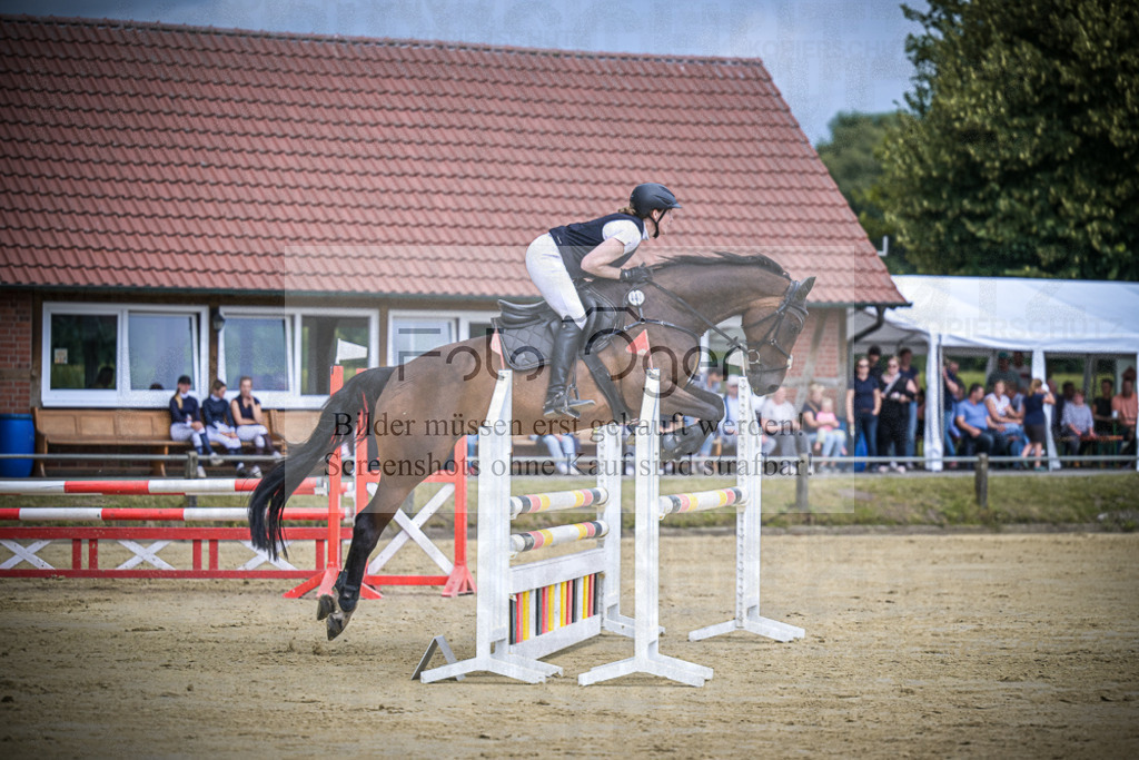 DOS_0741 | Entdecke hochwertige Reitturnierfotos von Foto Oger. Professionell, emotional und authentisch – jetzt Lieblingsmomente im Shop bestellen.Deutschlandweite Turnierfotografie. - Realisiert mit Pictrs.com