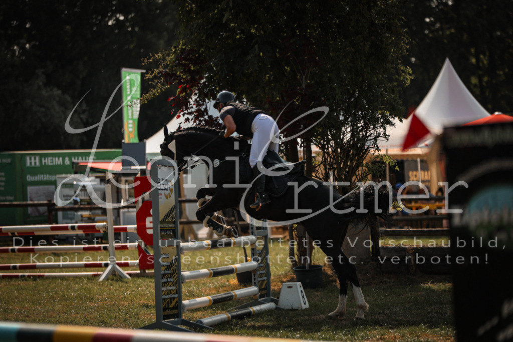 13.FrPfA00031 | Leoni Ertmer Photography - Realisiert mit Pictrs.com