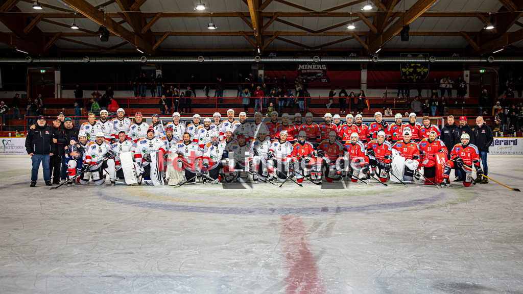 TSV Peißenberg Miners vs Legenden 20 TSV PEißenberg | TSV Peißenberg Legenden 20 Jahre Bayernliga, TSV Peißenberg Miners vs Legenden 20 TSV PEißenberg,,2024-09-13 in Peißenberg (Eisstadion)Copyright: WolfgangxLindner