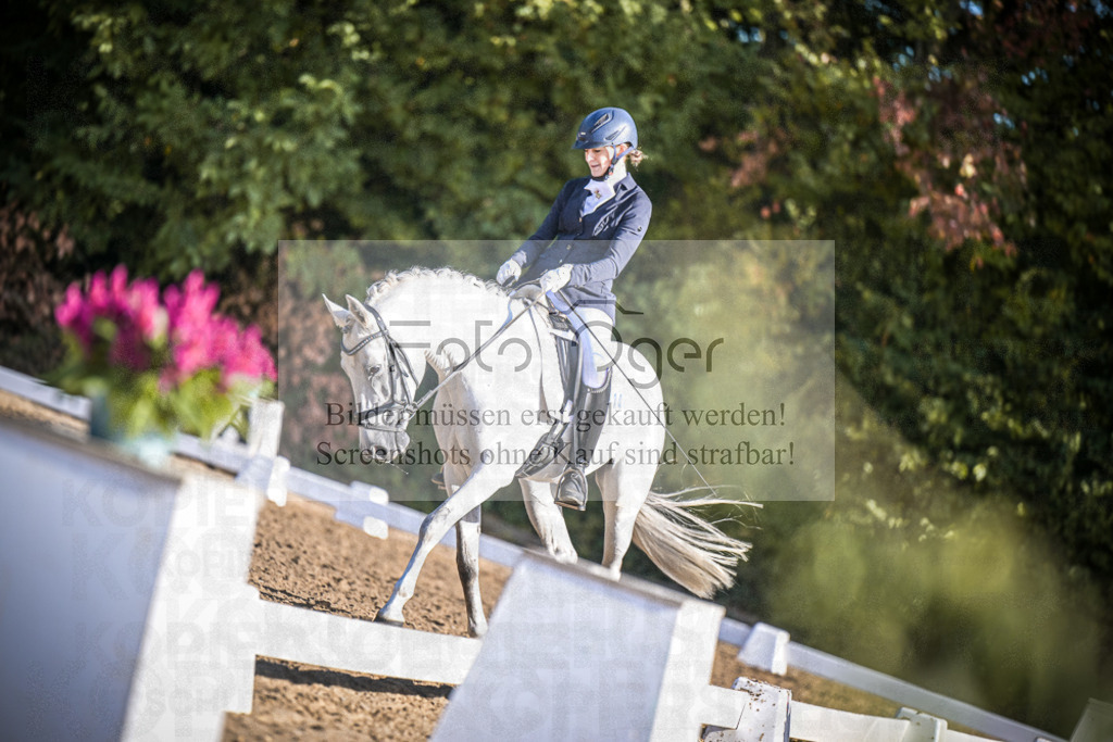 DOS_0889 | Entdecke hochwertige Reitturnierfotos von Foto Oger. Professionell, emotional und authentisch – jetzt Lieblingsmomente im Shop bestellen.Deutschlandweite Turnierfotografie. - Realisiert mit Pictrs.com