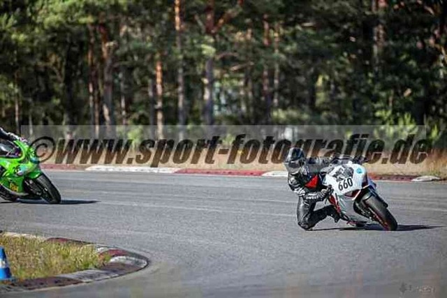 pubi4498 | Professionelle Fotos von Sportveranstaltungen, aber auch Hochzeiten und anderen Events. - Realisiert mit Pictrs.com