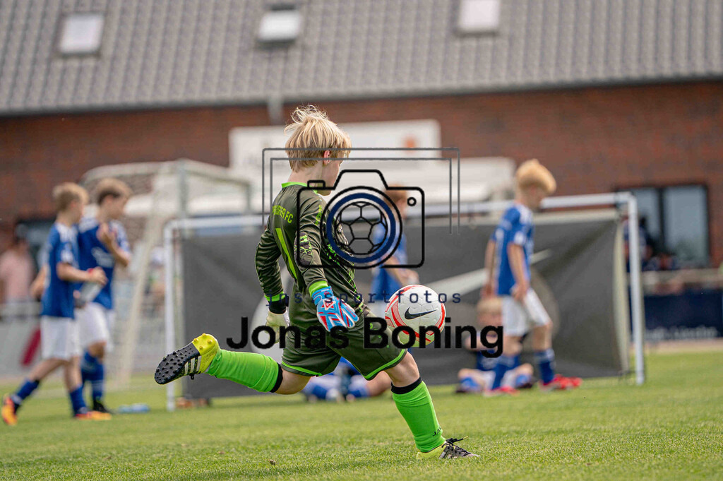 Fußball I E-Junioren I Saison 2025-2026 I OM-Cup Lüsche I Samstag  I 22760 | jns.sportfotos - Realisiert mit Pictrs.com