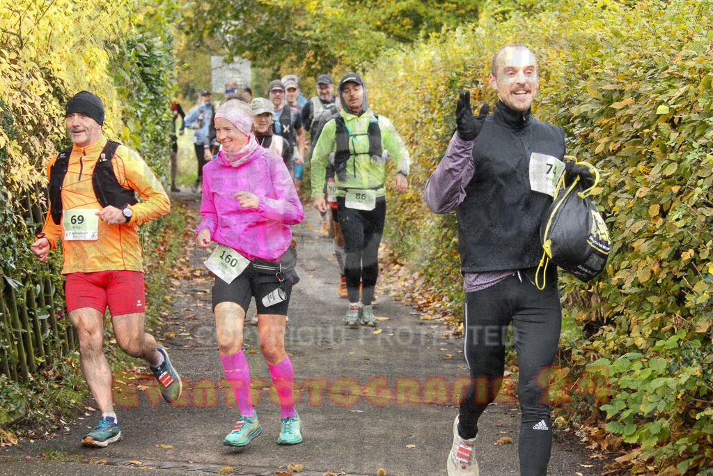 251026_1007_EV4_4314 | Sportfotografie im Rhein-Sieg Kreis, Köln, Bonn, NRW, Rheinland Pfalz, Hessen, etc. Unser Tätigkeitsfeld umfasst den Laufsport vom Volkslauf über den Marathon, Duathlon, Triathon bis zum Ultralauf wie Kölnpfad Ultra oder Schindertrail.