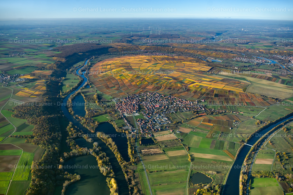 4042621 | Weinberge zw. Nordheim a.Main u. Sommerach, Weinlagen Vögelein,Katzenkopf,  Kreuzberg, Rosenberg, Schloßberg