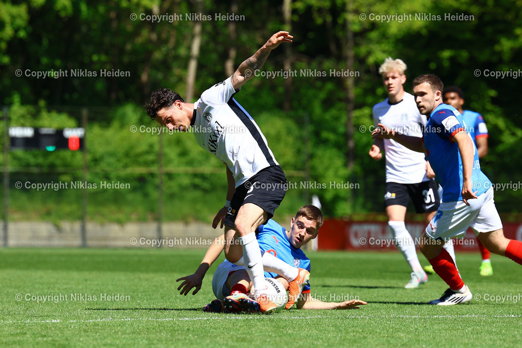 NH_HolsteinKielU23_SVMeppen_RegionalligaNord_11052025 | #11 Philipp Hack (Holstein Kiel U23), #3 Tobias Mißner (SV Meppen)Fußball I Herren I Regionalliga Nord I Saison 2024-2025 I 33. Spieltag I Holstein Kiel U23 - SV Meppen I 11.05.2025 I Citti-Fußball-Park