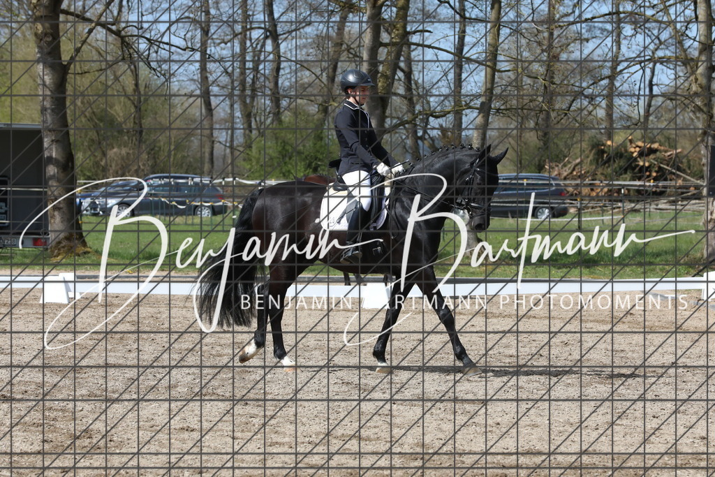 AZ2A3520 | Benjamin Bartmann Photomoments