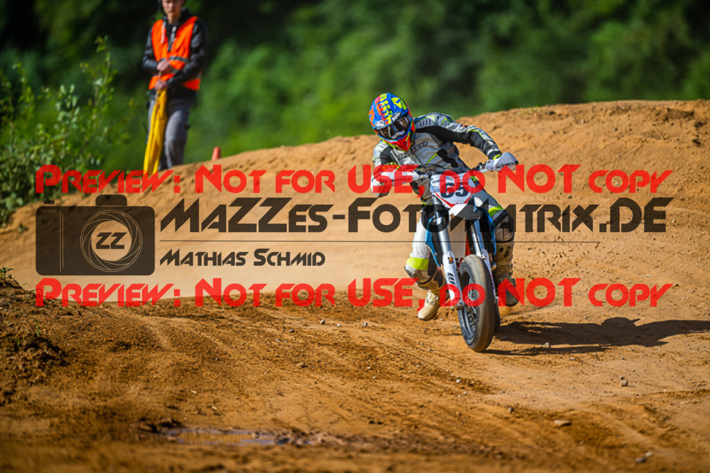 MaZZes_FotoMatrix_220528_5804 | Fotograf Mathias Schmid
Sportfotograf,
Eventfotograf,
Hochzeitsfotograf,
Portraitfotograf