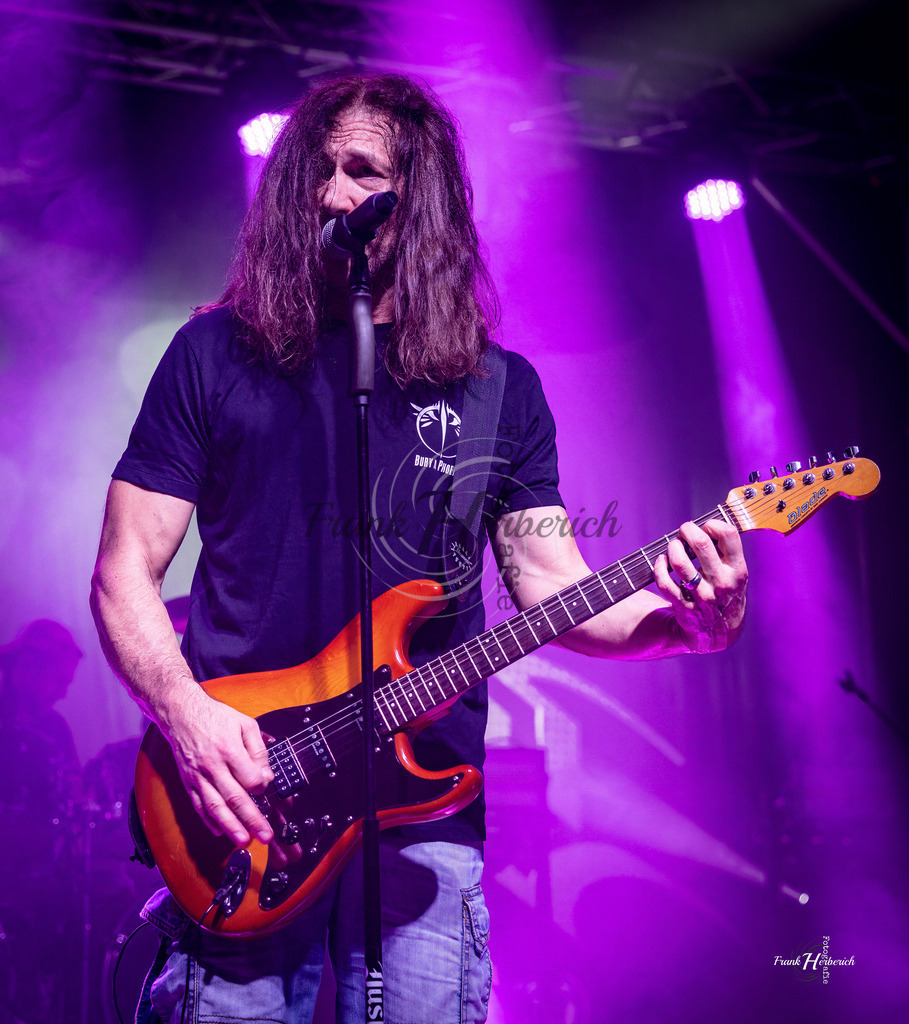 Justice 23.12.2025 | Frank Herberich Fotografie, Frank Herberich, Fotografie, Hochzeit, Portrait, St. Peter Ording, Ording, Westerhever, Nordsee, Frank Fotografie, Hardheim,  Odenwald,Walldürn, Band,Eventfotografie - Realisiert mit Pictrs.com