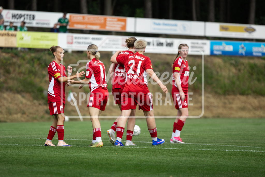 Fußball I Frauen I Testspiel I SpVg Aurich - DJK Arminia Ibbenbüren I 15262 | realhellocedii - Realisiert mit Pictrs.com