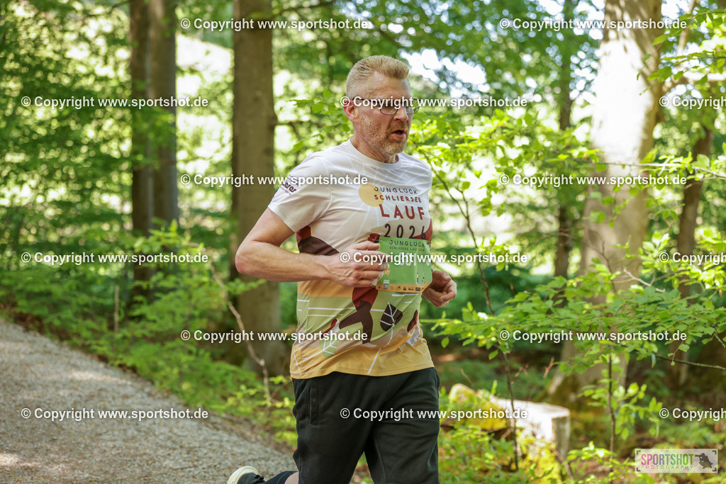 368A1360 | #flowmotion #schlierseelauf #junglückschlierseelauf #schliersee #halbmarathon @junglueck #sportshot_your_pictrs #yourpictrs #canondeutschland #canonsportphotography