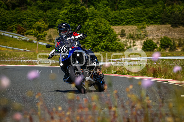0203-250511_BOX-001_203 | Deine Full-Service-Agentur für ✔️Videoproduktionen und ✔️Motorsportfotografie Jetzt Angebot anfragen!