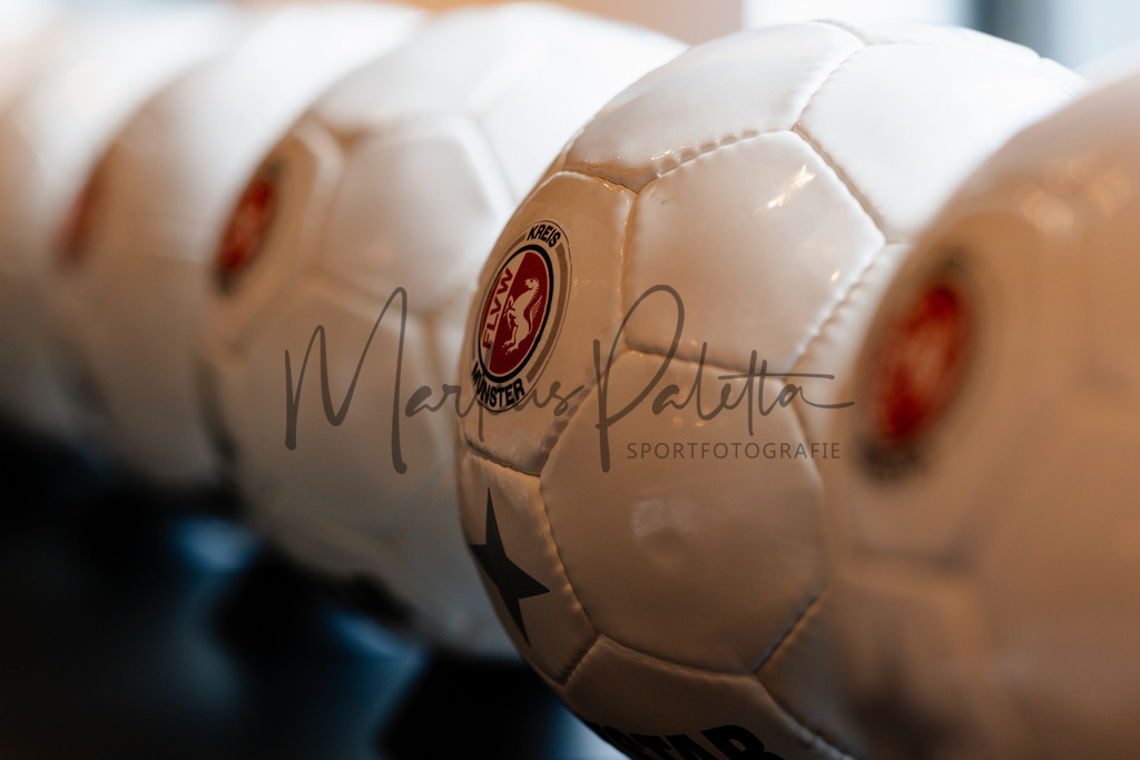 20260702-kreisfußballkonferenz-0003 | Das ist die Fotodatenbank für authentische Sportfotografie aus Münster: Markus Paletta fotografiert Teams, Sportler:innen, Kinder, Events & Unternehmen. - Realisiert mit Pictrs.com