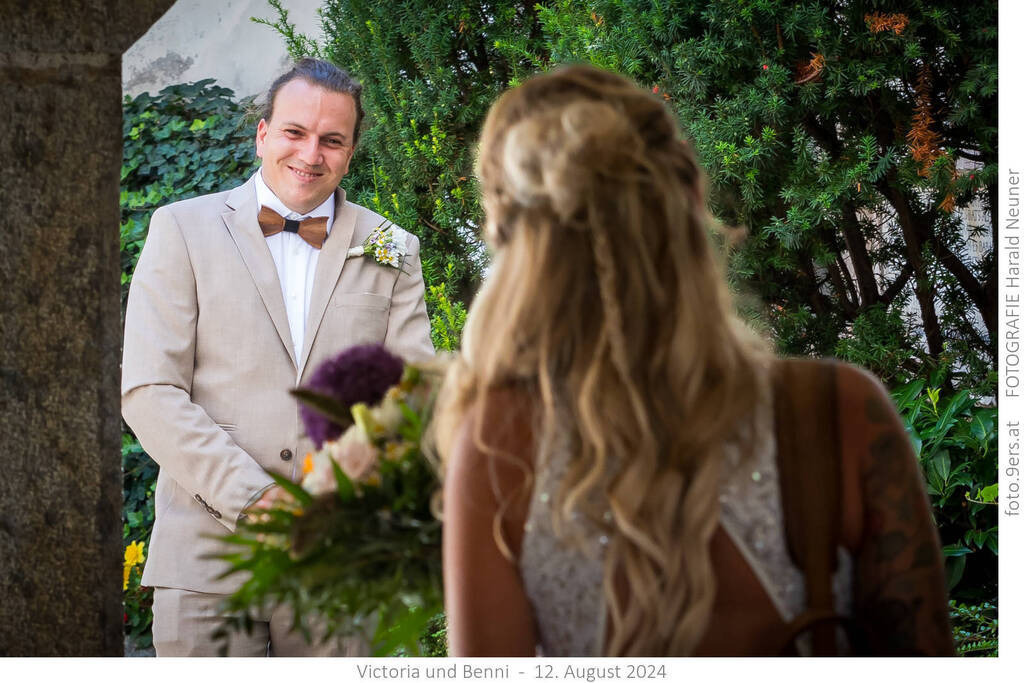 foto.9ers.at-112-PNG-1787 | Hochzeit, Portraits, Headshots, Food- und Immobilienfotografie in Tirol. 360°, Drohne und mehr. Kontaktieren Sie mich einfach via Mail per foto@9ers.at - Realisiert mit Pictrs.com