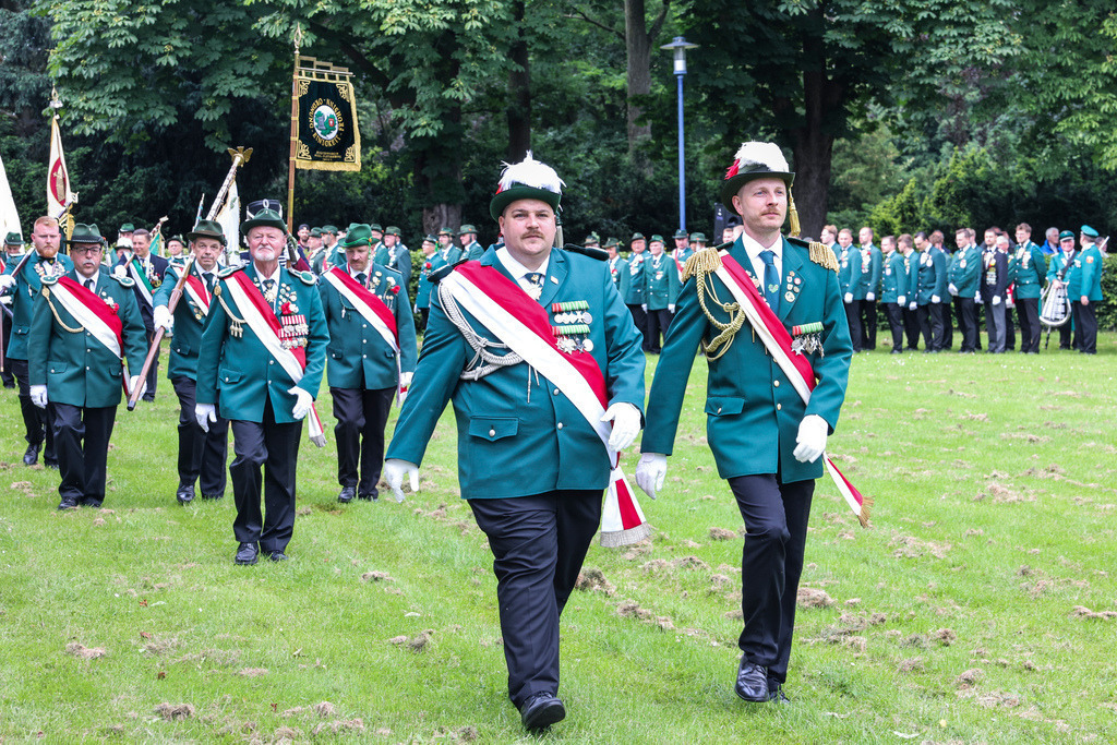 top-top.de 240602-126 | Foto, Video, Fotografie, Videografie, Fotobox, DJ, Discjockey, Musik, Musikbox, Veranstaltung, Photobooth, Amazon, Ebay, Buchtipp, Bestseller, Autor, Verlag, Buch, Wesel, Hamminkeln, NRW, Dinslaken, Rees, Drohne, Hochzeit, Party, Fotobox, Wesel, Fotograf