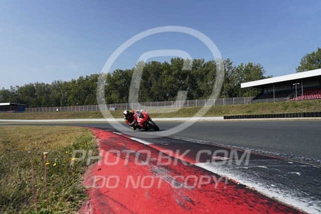 2024_09_07_PBK_38451 | Sportfotografie; SlowMotion; Video; Rennstrecke; Hafeneger; Speer; Racing; RSE; BMW; CBO; Trackday; Motorsportarena; Hockenheimring; Brno; Most; Barcelona; Valencia