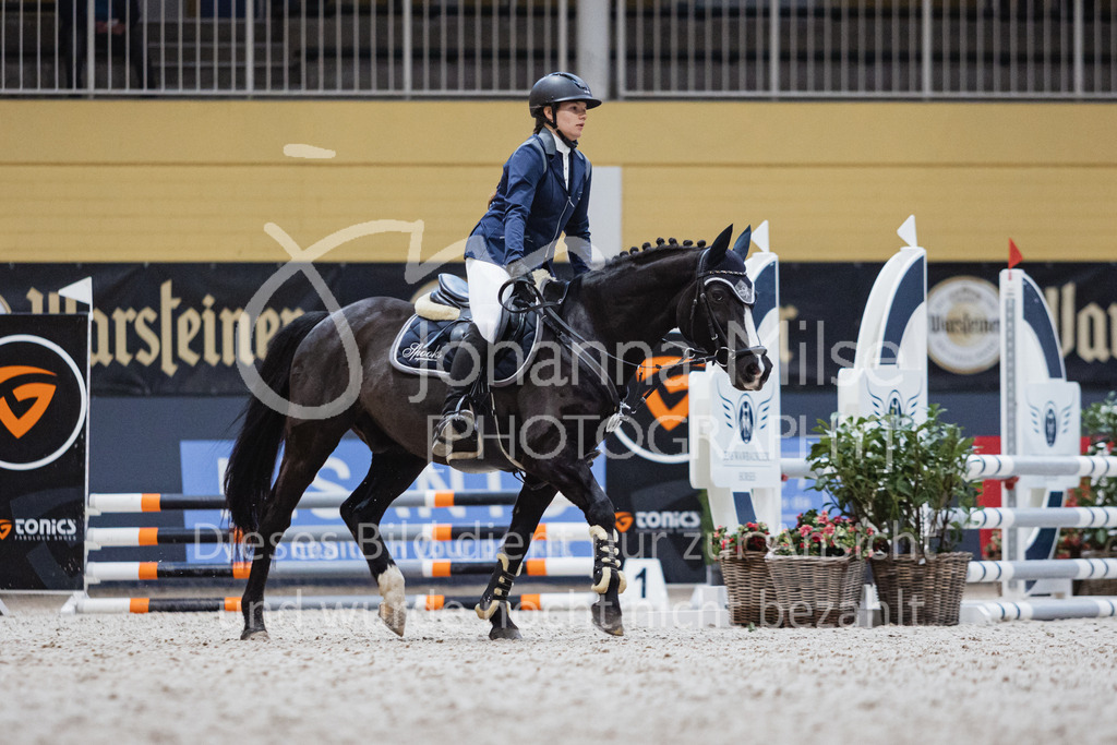 221112_Warstein_E-Stil-442 | Deine schönsten Turniermomente als professionelle Fotos! Entdecke hochwertige Pferdesport-Fotografie im Online-Shop. Jetzt Fotos finden & bestellen!