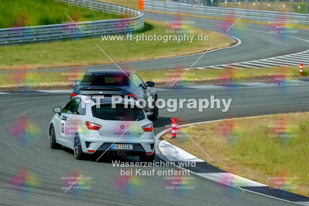 _GTS4733 | Hier findet Ihr Bilder von Touristenfahrten auf der Nürburgring Nordschleife oder von anderen Veranstaltungen die ich besucht habe. Viel Spass beim Durch Schauen 