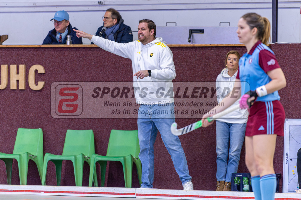 SM_2025-01-12_wD5_-120 | 1.Bundesliga Hallenhockey  (W) UHC - HTHC / 2:3 (2:1)