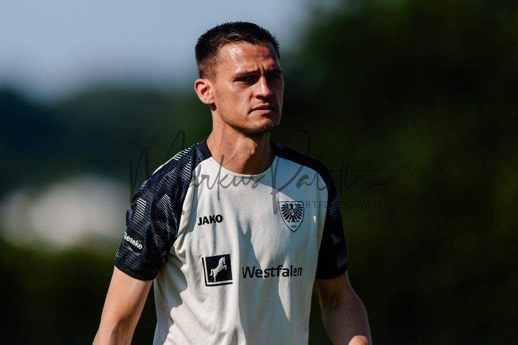 Testspiel, Saison 2026/27: SC Preußen Münster - Kickers Emden | Billerbeck, 10.07.2026: Testspiel, SC Preußen Münster gegen Kickers Emden auf der Anlage des DJK Billerbeck in Billerbeck. Foto: sportfotografie.ms | Markus Paletta - Realisiert mit Pictrs.com