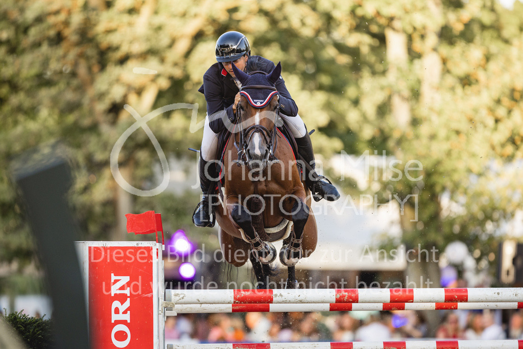 230826_Delbrueck_S1-Spr-967 | Deine schönsten Turniermomente als professionelle Fotos! Entdecke hochwertige Pferdesport-Fotografie im Online-Shop. Jetzt Fotos finden & bestellen!