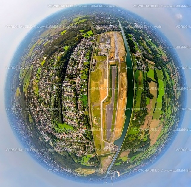 Bergkamen230990132 Wasserstadt Aden | Luftbild, Wasserstadt Aden am Datteln-Hamm-Kanal, Baugebiet für geplantes Stadtquartier, Erdkugel, Fisheye Aufnahme, Fischaugen Aufnahme, 360 Grad Aufnahme, tiny world, Oberaden, Bergkamen, Ruhrgebiet, Nordrhein-Westfalen, Deutschland