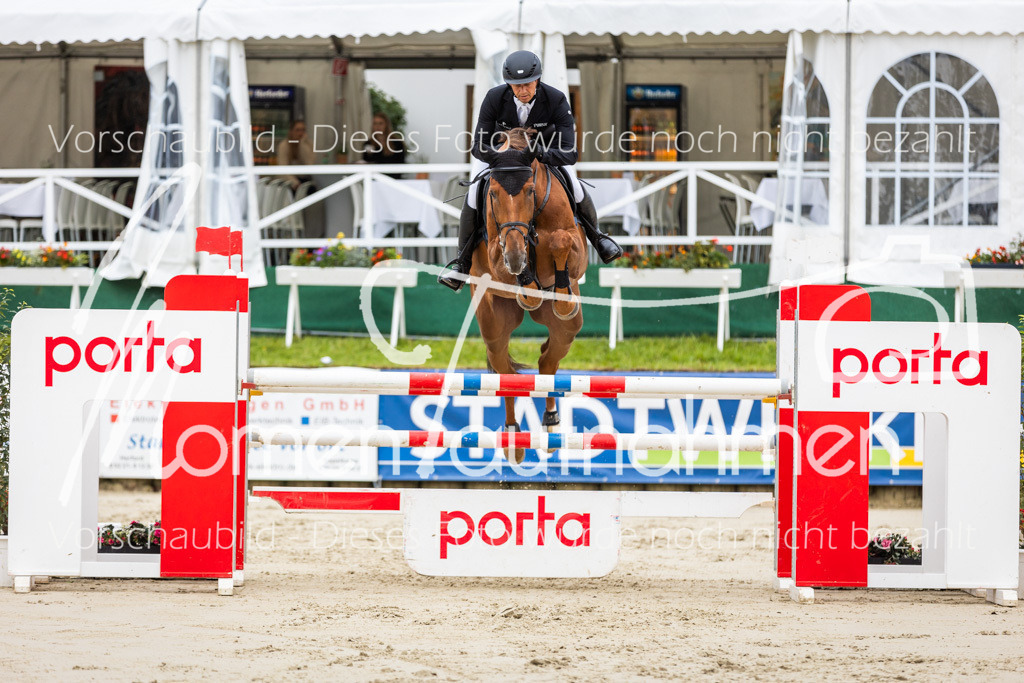 BHO-2PhSpr-M-5-2038 | MomenTaufnahmen Pferdesportfotos