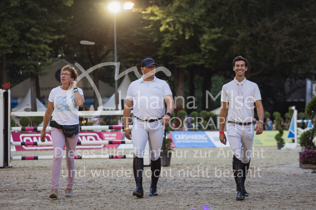 230909_OWLCh_TeamTrophy-704 | Deine schönsten Turniermomente als professionelle Fotos! Entdecke hochwertige Pferdesport-Fotografie im Online-Shop. Jetzt Fotos finden & bestellen!