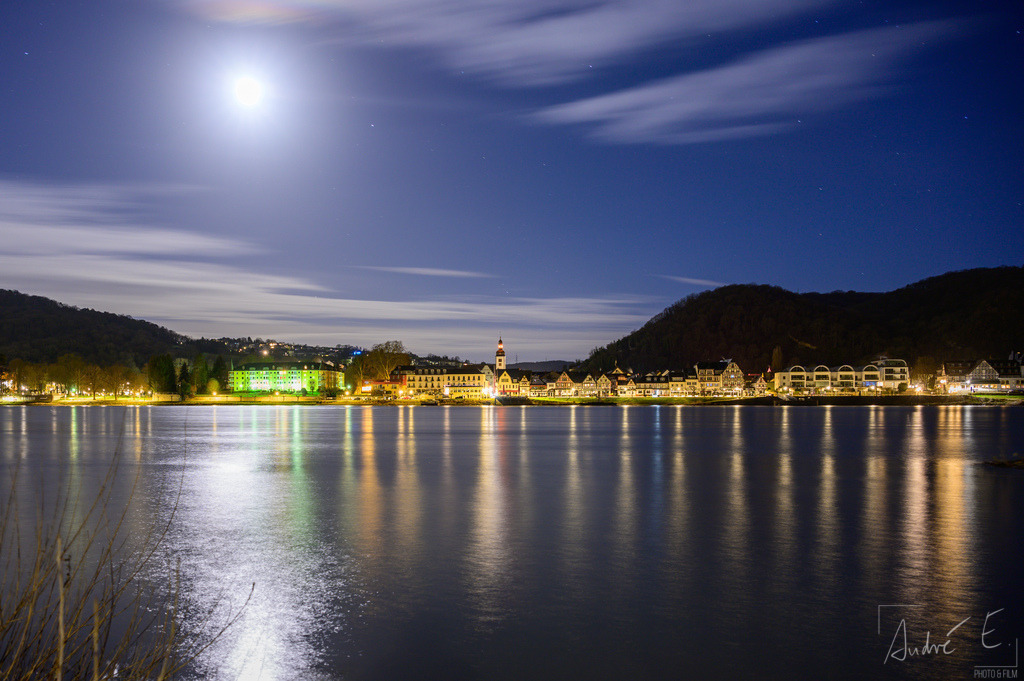 Bad Breisig am frühen Wintermorgen | Online Foto-Shop von André Engelhardt, Filmemacher und Fotograf. Fine Art Prints, Kunstdrucke, Fotogeschenke, Souvenirs von Mosel, Rhein und mehr. 