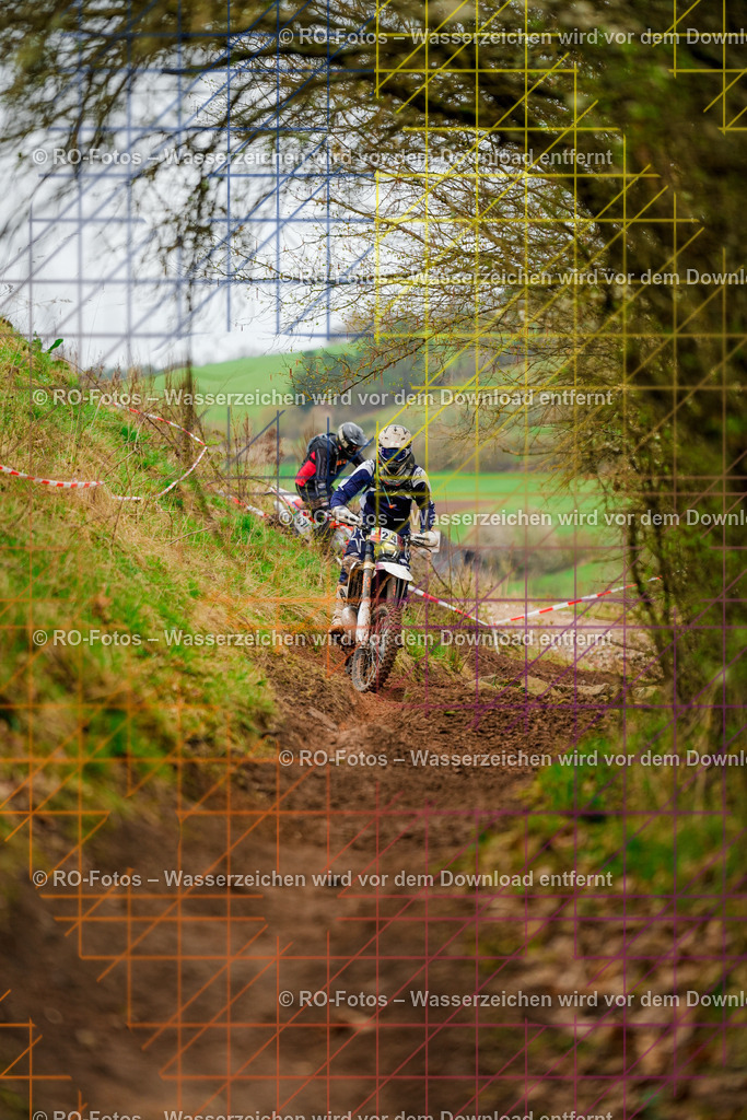 4 Lauf Mernes-848 | Sportfotografie von RO-Fotos: Motorsport, Motocross, Enduro, Laufveranstaltungen und Triathlon. Professionelle Fotos von Sportlern und Events. - Realisiert mit Pictrs.com