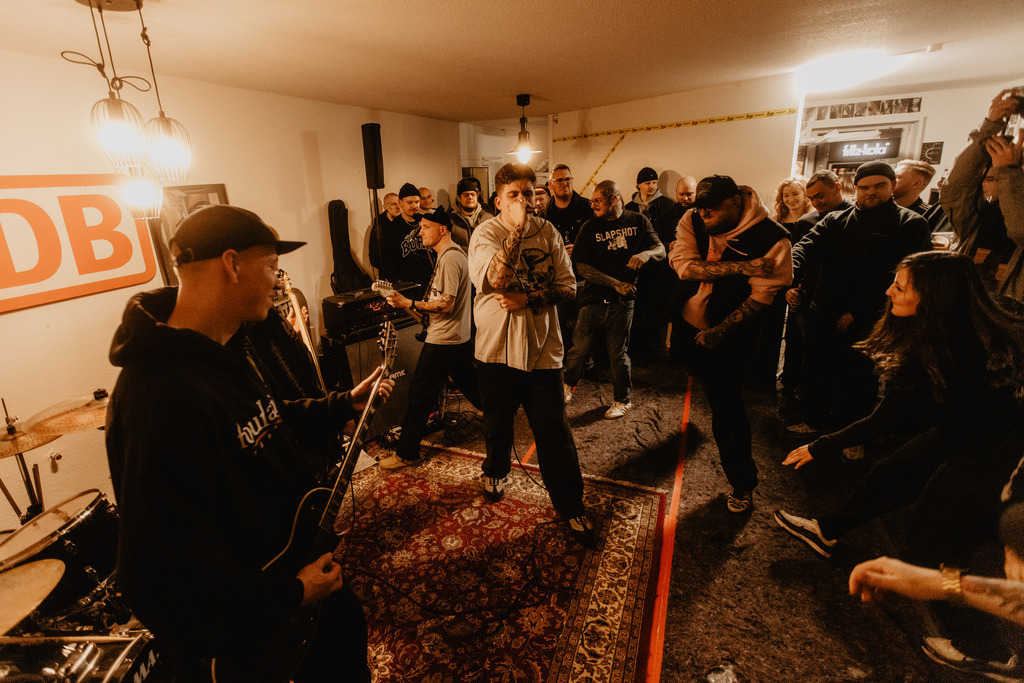 057A9010 | thismomentpictures - Realisiert mit Pictrs.com