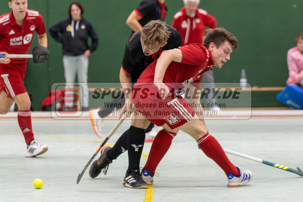 SFE_20251213_0131 | Köln, Deutschland, 13.12.2025:  Hockey 1. Bundesliga Herren Rot-Weiss - DSD Düsseldorf im KTHC Stadion Rot-Weiss Köln Tennis and Hockey Club am 13.12.2025 in Köln, Deutschland. (Foto von Fehrmann)Köln, Germany, 13.12.2025: Hockey 1. Bundesliga Herren Rot-Weiss - DSD Düsseldorf in KTHC Stadion Rot-Weiss Köln Tennis and Hockey Club at 13.12.2025 in Köln, Deutschland. (Foto from Fehrmann)