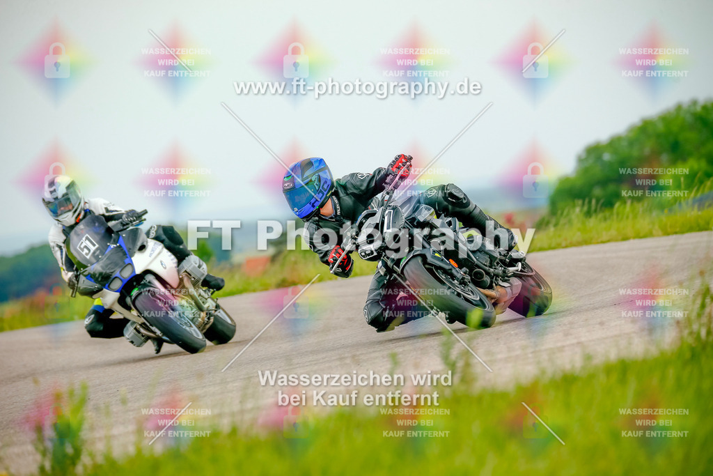 _MOT2121 | Hier findet Ihr Bilder von Touristenfahrten auf der Nürburgring Nordschleife oder von anderen Veranstaltungen die ich besucht habe. Viel Spass beim Durch Schauen 