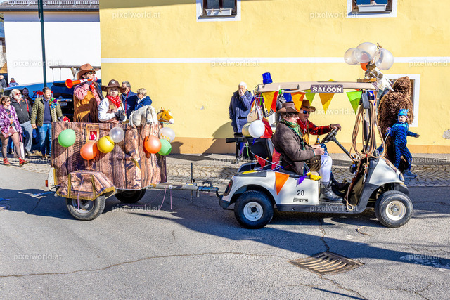 Bärentreiben in Steuerberg | Bildershop von pixelworld.at - Realisiert mit Pictrs.com
