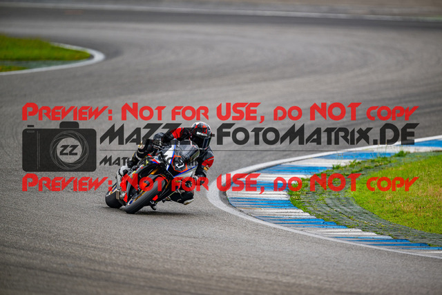 MaZZes_FotoMatrix_240701_6007705_5834 | ROT