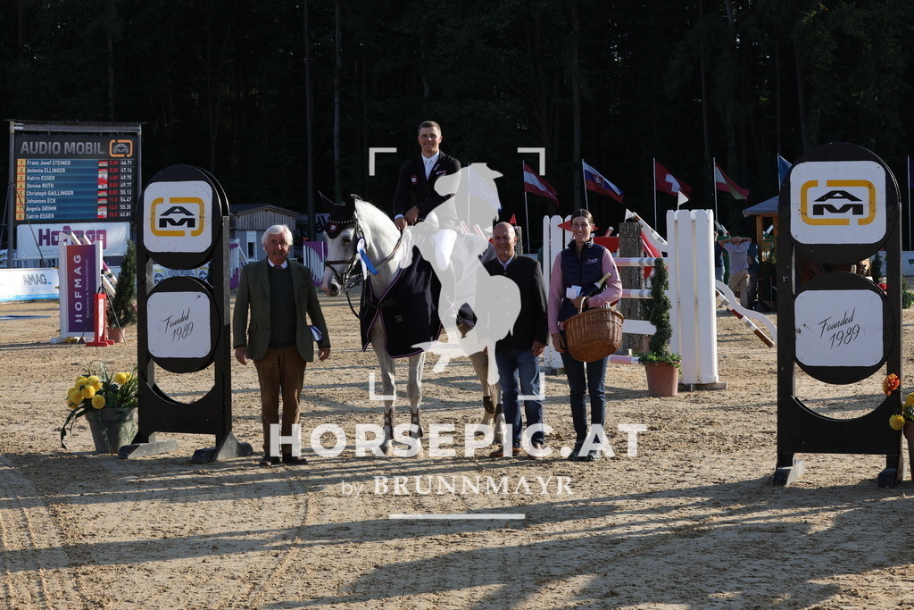 0P6A8311 | Willkommen bei Brunnmayr - Design & Fotografie – Ihrem Spezialisten für Reitturniere und Pferdeveranstaltungen in Oberösterreich, Salzburg und Bayern! Seit über 17 Jahren sind wir leidenschaftlich dabei.