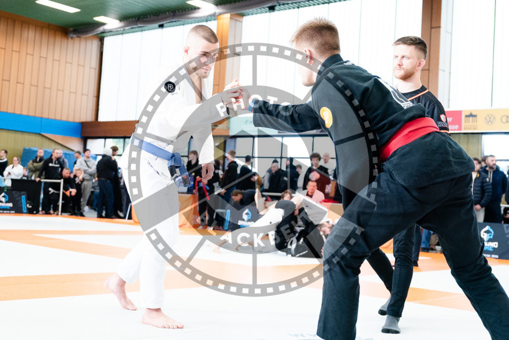 20251122PBB12800 | Athletes compete during the Grappling Industries Berlin Jiu-Jitsu and Grappling Championship, on November 22, 2025 in Berlin, Germany. © photoblackbelt