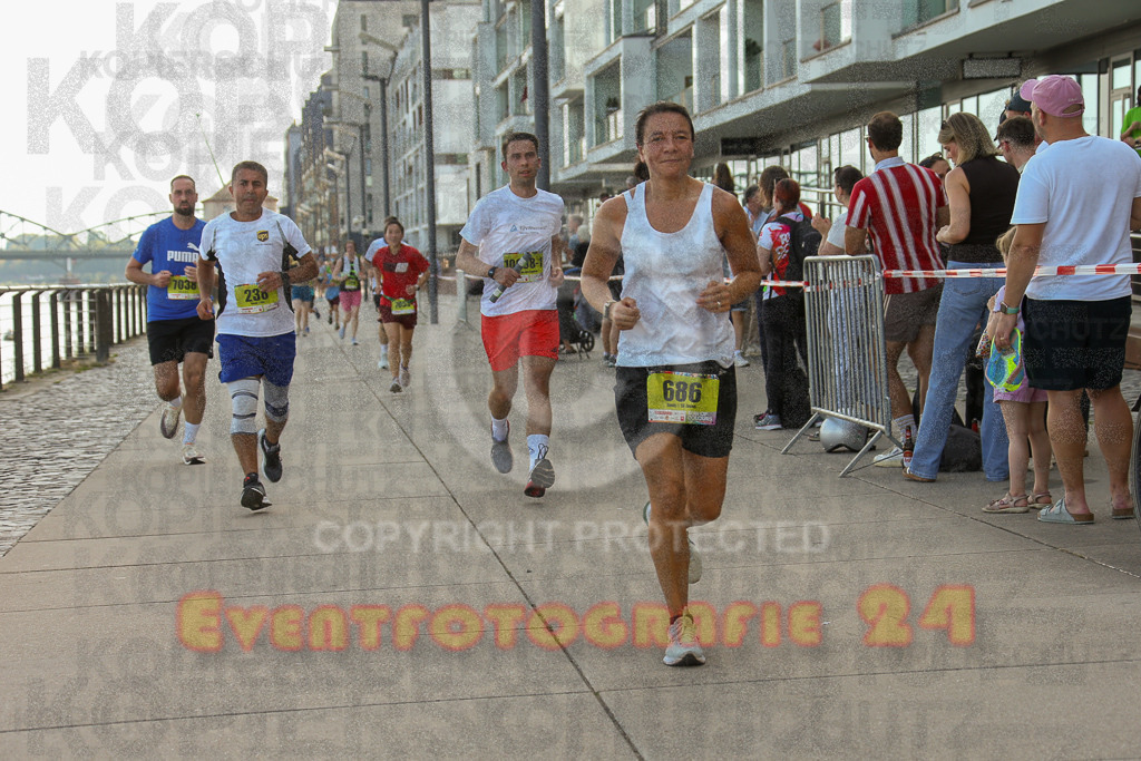 250920_1449_EX1_7765 | Sportfotografie im Rhein-Sieg Kreis, Köln, Bonn, NRW, Rheinland Pfalz, Hessen, etc. Unser Tätigkeitsfeld umfasst den Laufsport vom Volkslauf über den Marathon, Duathlon, Triathon bis zum Ultralauf wie Kölnpfad Ultra oder Schindertrail.
