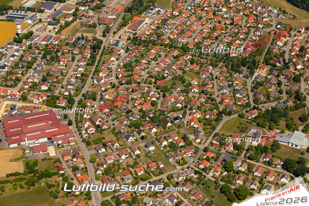 Aktuelles Luftbild von  Wallhausen - Die Luftaufnahme wurde 2022 mittels UL-Flugzeug erstellt ( keine Drohne ) - hochauflösende Kamera-Systeme von  Canon -Beste Qualität - Für grossformatige Ausdrucke geeignet. Die Geschenkidee !
